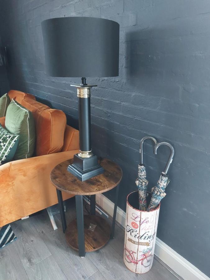 Apartamento Romeo & Juliet'S With Private Parking Stratford-upon-Avon Exterior foto